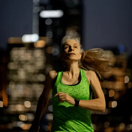 Tips-For-Running-At-Night-Safely